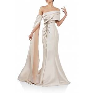 NEW TERANI COUTURE long formal mermaid prom dress in champagne